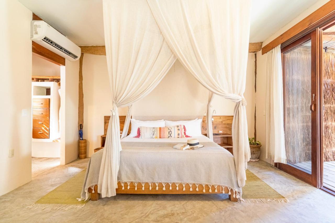 Ahau - Beachfront (adults Only) Hotel